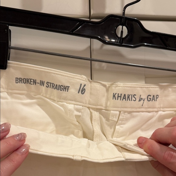 GAP Women’s Pants with Black Stripe - Picture 3 of 5